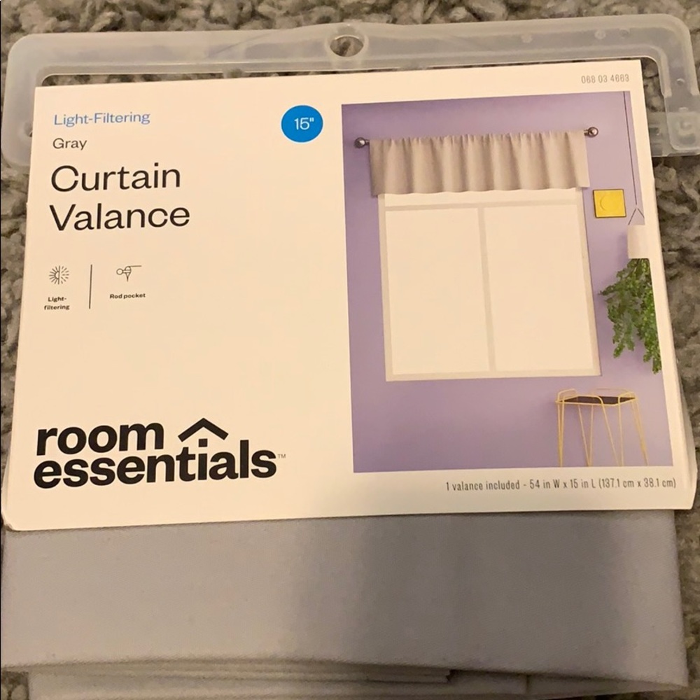 2 Curtain Valance - Picture 2 of 3